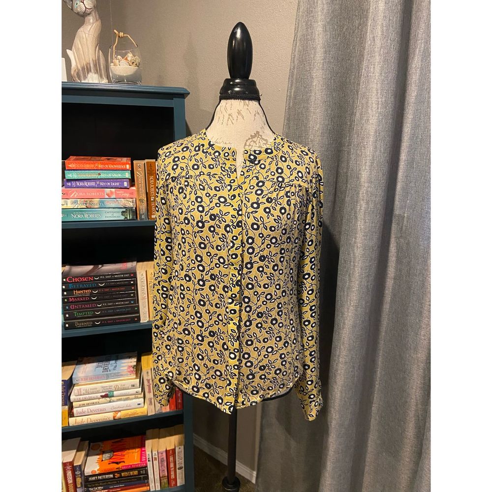 Ann Taylor Loft Button Down - image 6